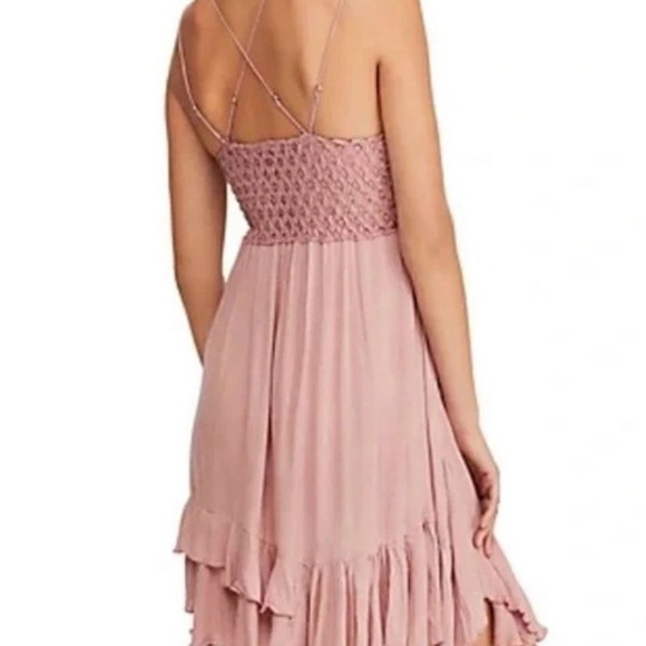 Free People Adella Slip Dress. Dusty Rose Pink.
Size Small, NWT - Picture 3 of 9
